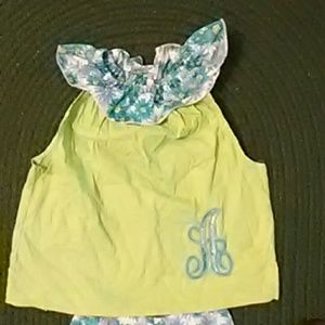 Little girl outfit size 5